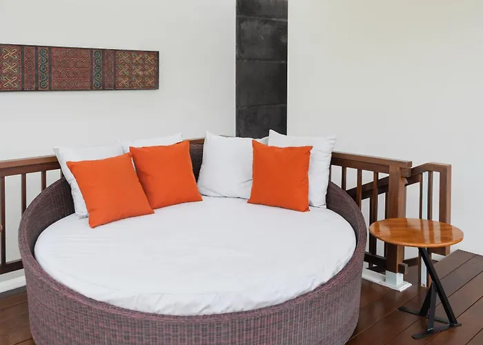The Mango Villa